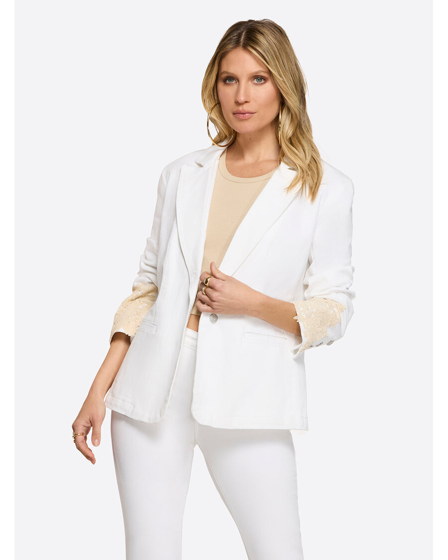 Jessica Simpson Fitted Blazer in White