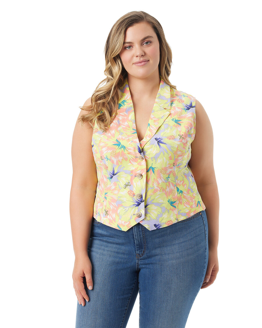 Jessica Simpson Embla Vest in Candy Hibiscus