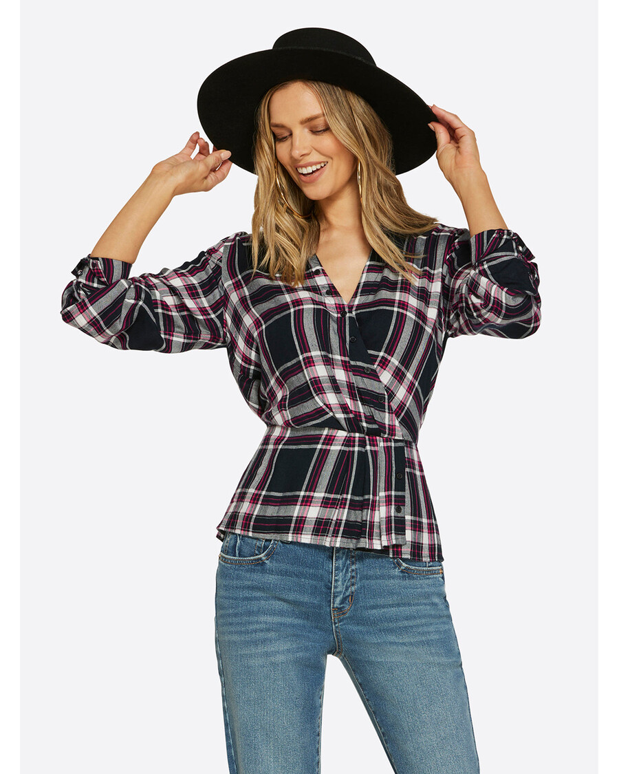 Jessica Simpson Gillian Top in Bakers Plaid