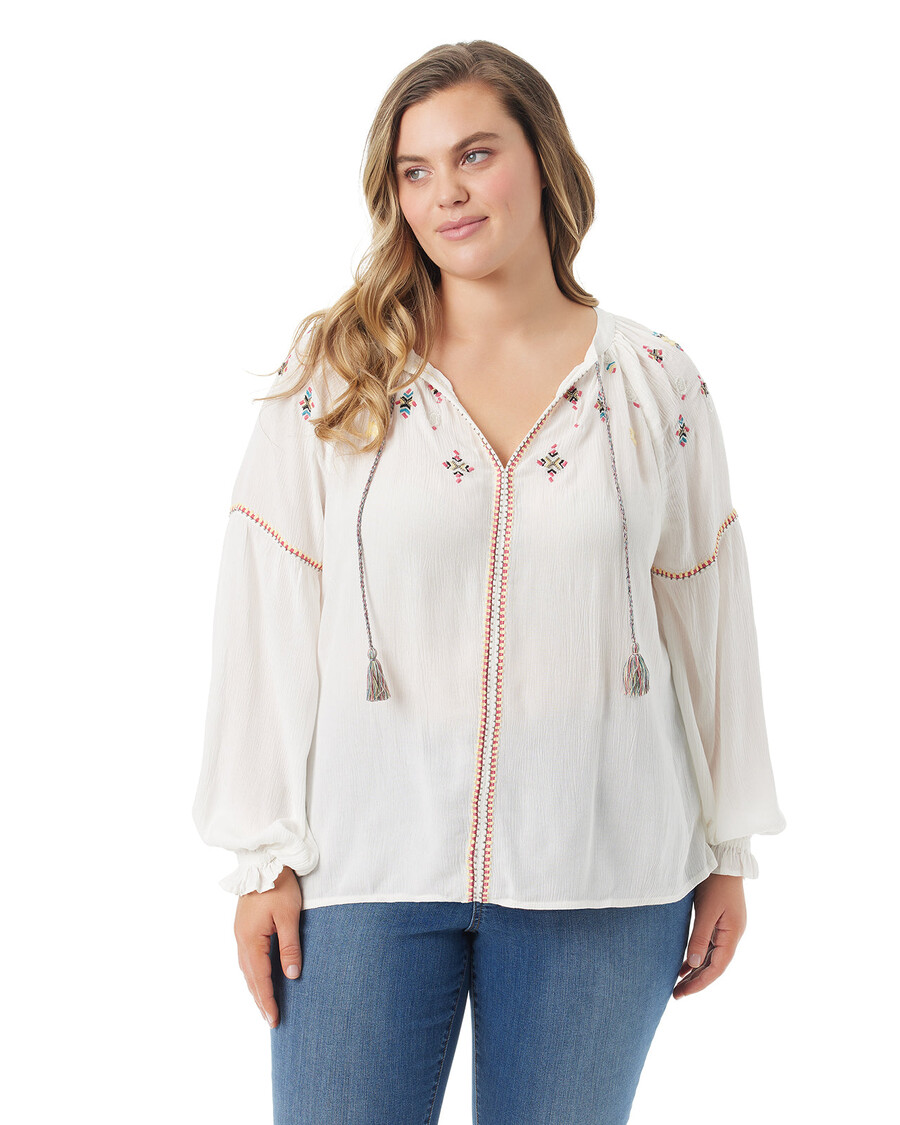 Jessica Simpson Lissy Embellished Top in Gardenia