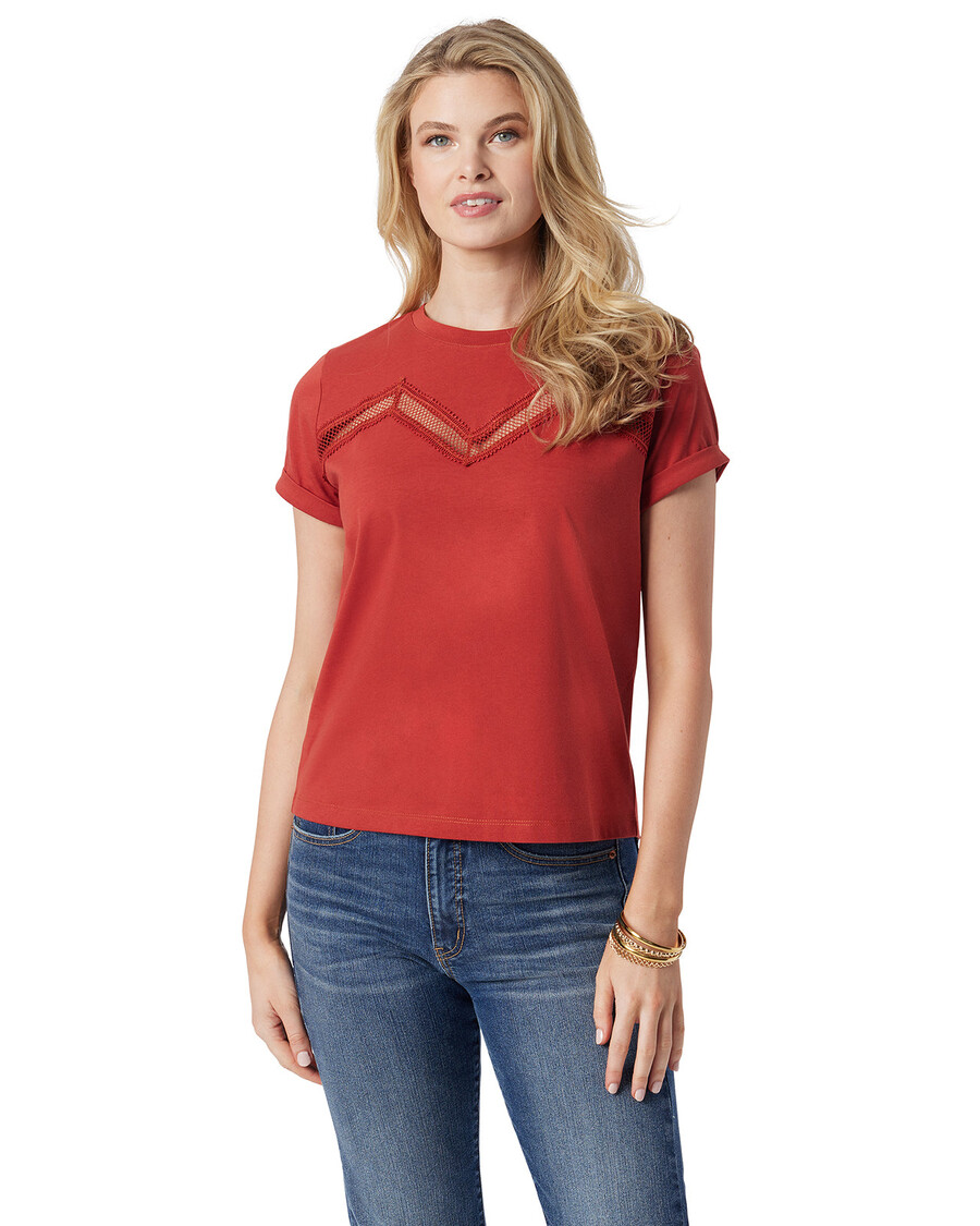 Jessica Simpson Valeriya Tee in Chili Oil