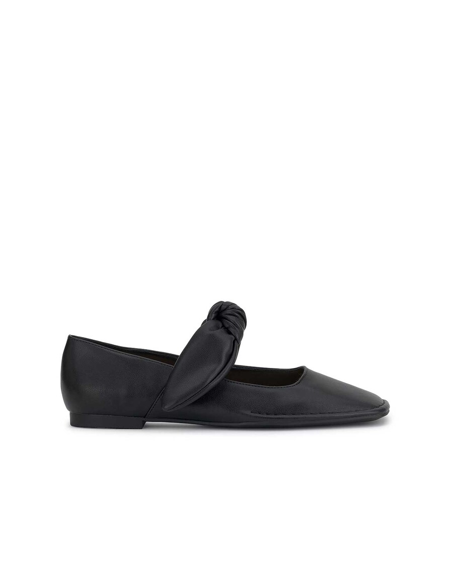 Jessica Simpson Lysute Ballet Flat in Black