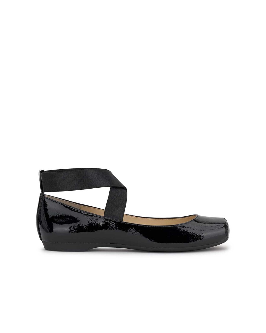 Jessica Simpson Mandalaye Ballet Flat in Black Patent