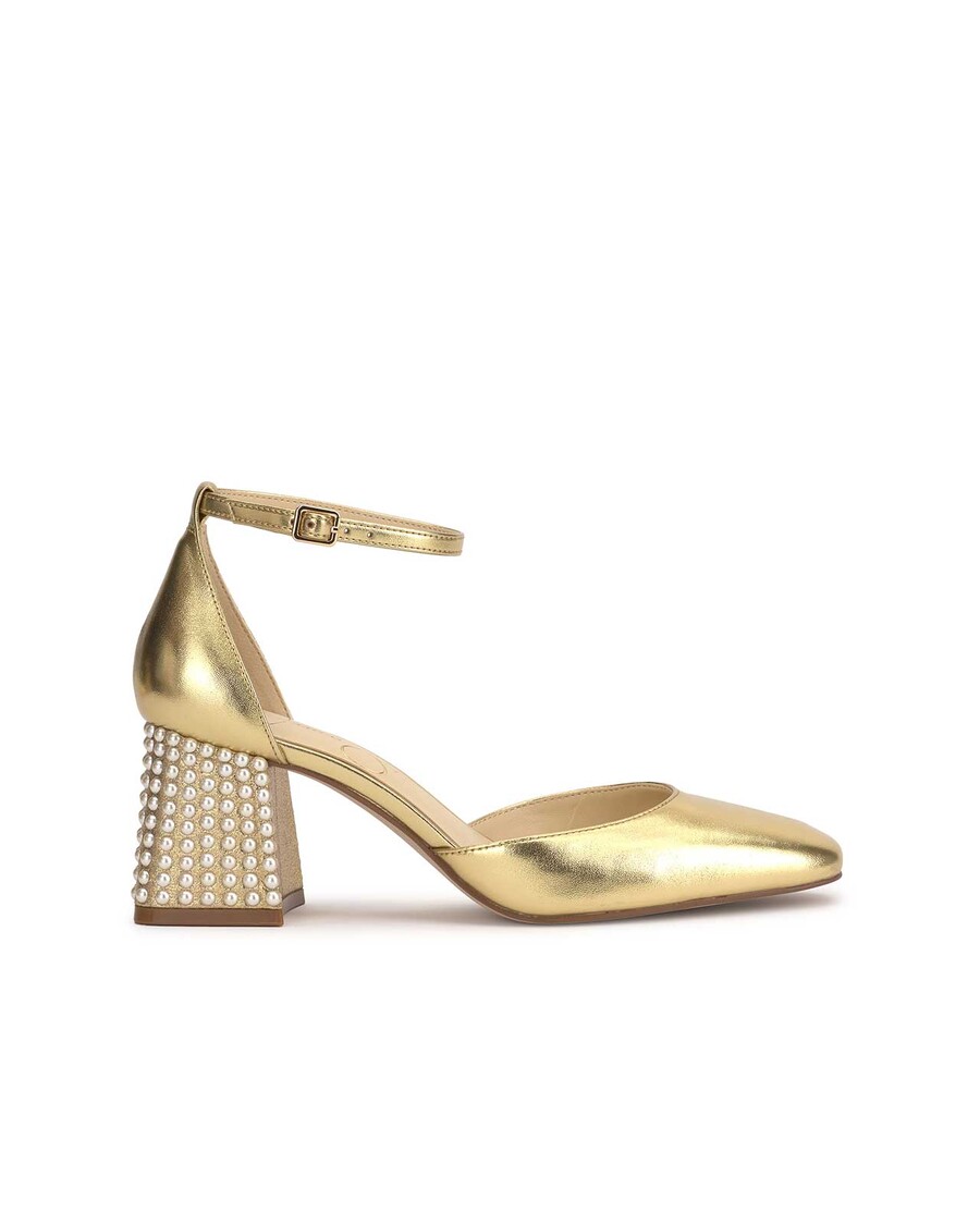 Jessica Simpson Fulian Block Heel Pump in Gold