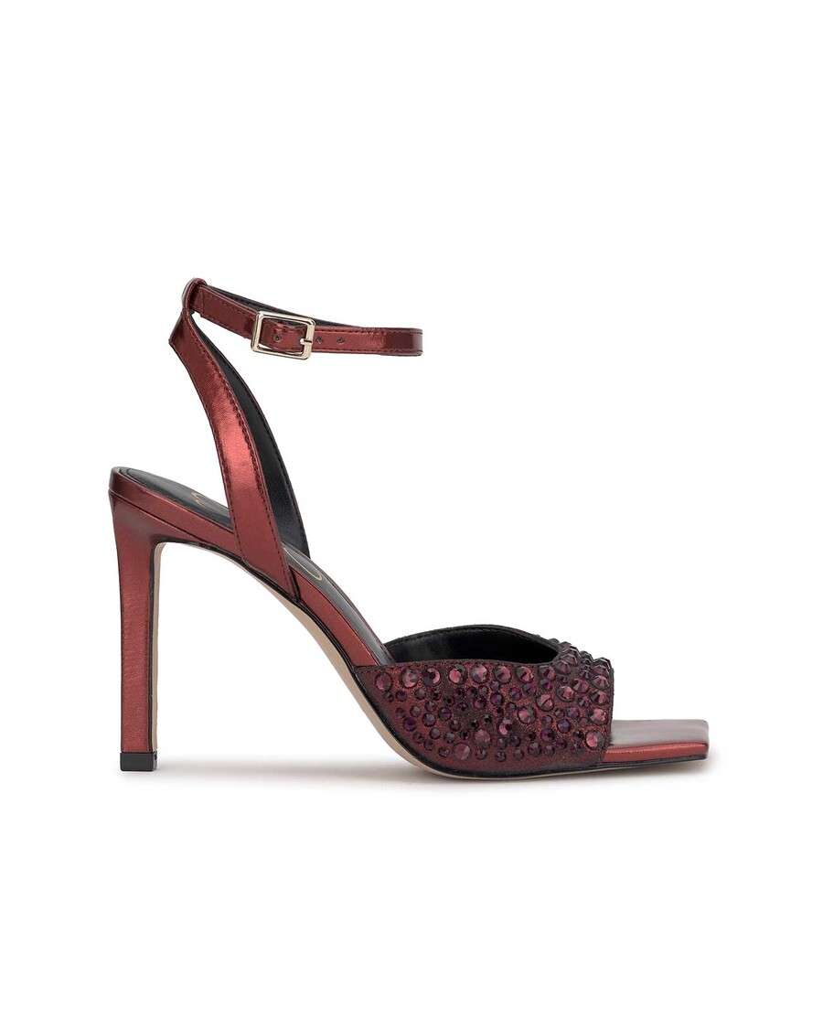 Jessica Simpson Lendall High Heel in Black Oxblood