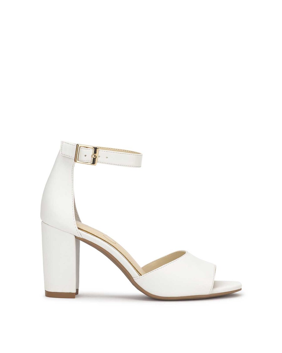 Jessica Simpson Sherron Sandal in Bright White