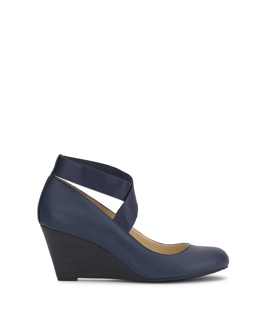 Jessica Simpson Saedra Wedge in Navy Baby